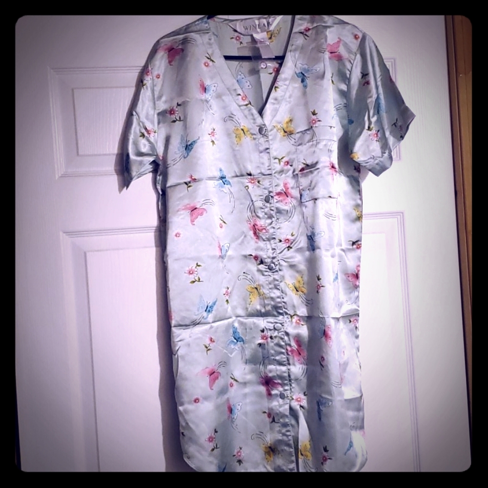 Brand new Winlar sleepwear
